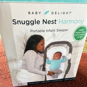 Snuggle Nest Harmony Portable Infant Sleeper